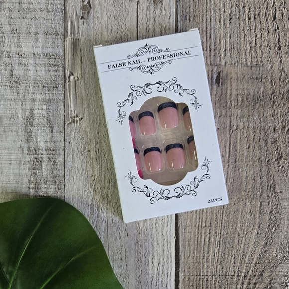 Other - 4th of July Faux Nails | Blue Tip, Red + Stars 24pc